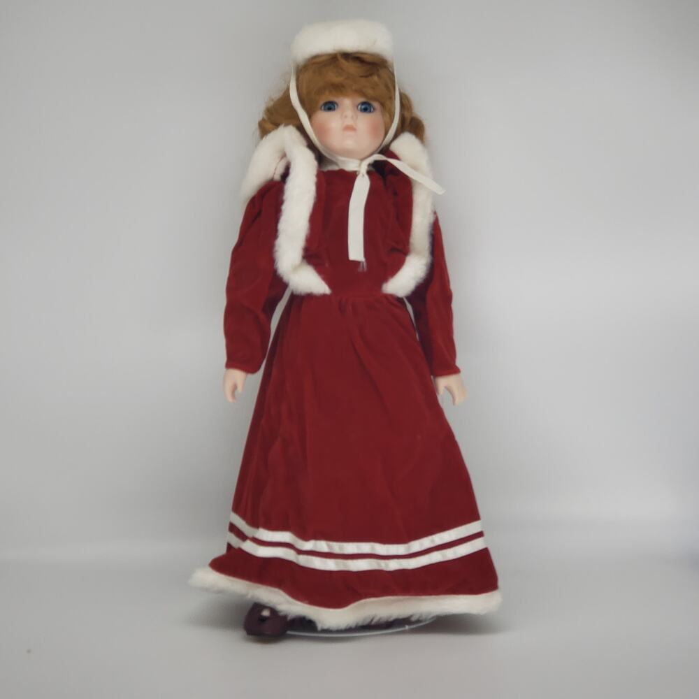 Vintage 80s Dynasty Doll "Susan" Winter Christmas Porcelain Doll 16-In